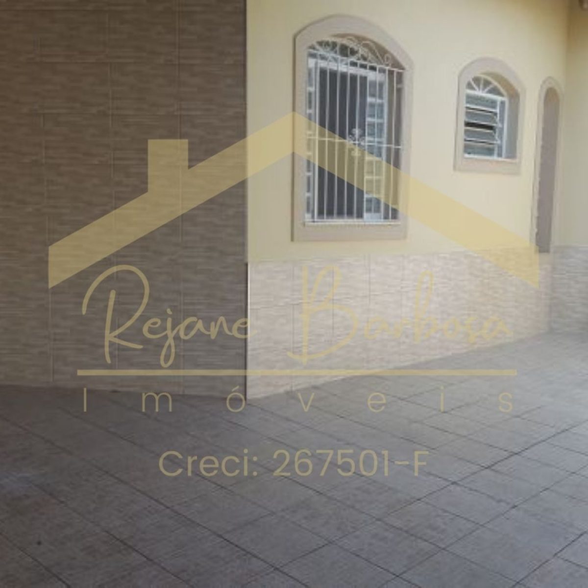 Apresentamos uma excelente oportunidade de negócio para quem busca conforto, espaço e praticidade. Esta casa localizada no bairro Bela Vista I, na cidade de Guaratinguetá, oferece: 🏠 180 m² de construção bem planejada 🛏 4 dormitórios, incluindo uma suíte espaçosa 🚗 Garagem para 3 carros ✔ Infraestrutura completa com todos os serviços públicos 📍 Ótima localização com acesso fácil e estratégico, perfeita para sua rotina. ✅ Documentação regularizada, pronta para financiamento ou transferência. Não perca a chance de viver com qualidade e segurança em um dos melhores bairros da cidade. Agende sua visita agora mesmo e descubra o lugar ideal para sua família!